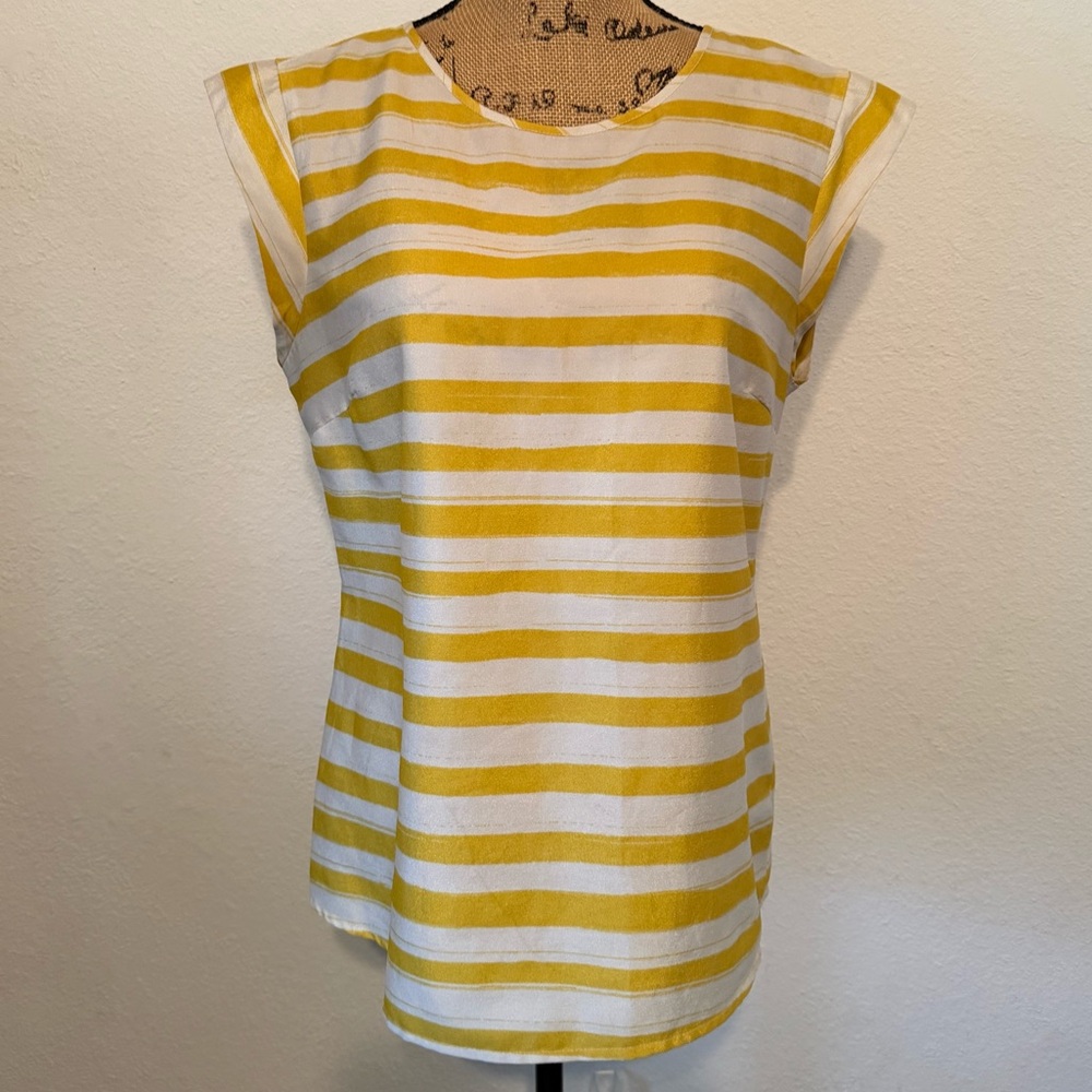 Yellow and white striped capped sleeve top medium